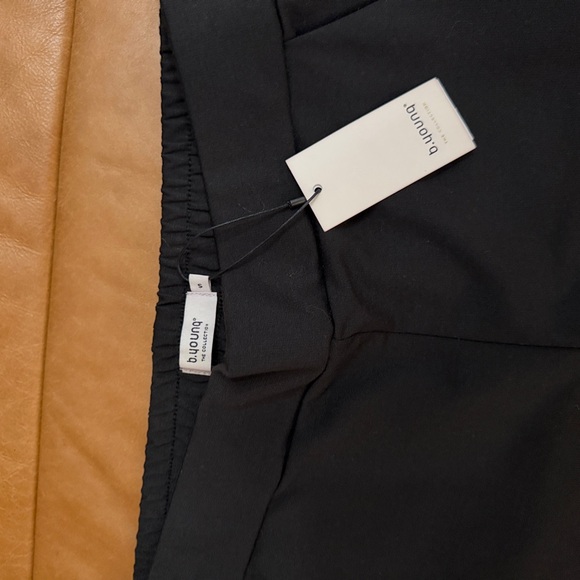 Comfy Classic Wide Legs Black Pants - Picture 2 of 5